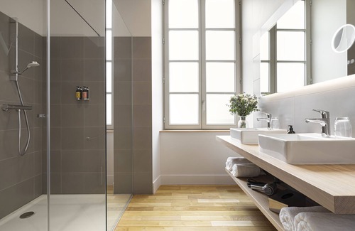 Marols Hôtel | Domaine et Château de Valinches
