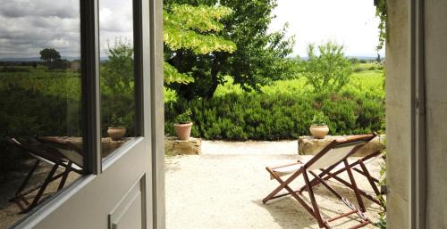 Maubec Appartement | Domaine Faverot