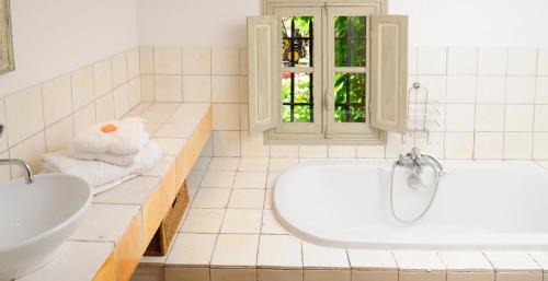 Maubec Appartement | Domaine Faverot