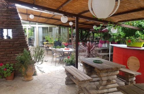 Saint-Genies-des-Mourgues Hôtel | Domaine du Bérange