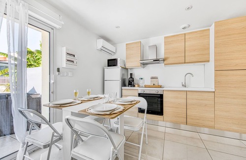 Ordonnac Maison | Domaine Julaya Holiday Home Between Castles and Beach