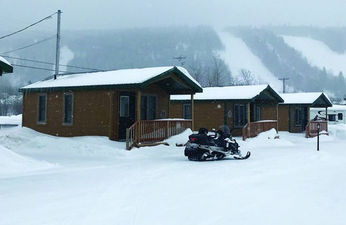 Saint-Mathieu-de-Rioux Cabine | Domaine Lac St-Mathieu