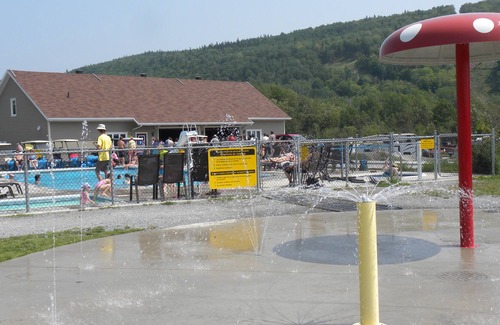 Saint-Mathieu-de-Rioux Cabine | Domaine Lac St-Mathieu