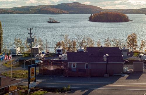 Saint-Mathieu-de-Rioux Cabine | Domaine Lac St-Mathieu
