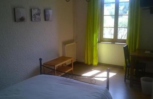 Chaumont-le-Bourg Hôtel | Domaine Le Prieuré