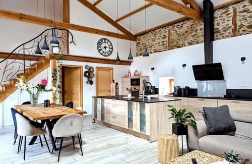 Saint-Vert Maison | Domaine Les Macans gîte 4 étoiles au cœur du Livradois forez