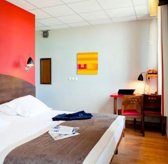 Francheville Le Bas Hôtel | Domaine Lyon Saint Joseph