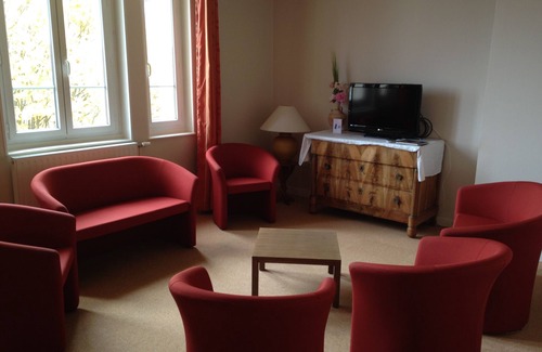 Francheville Le Bas Hôtel | Domaine Lyon Saint Joseph
