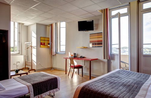 Francheville Le Bas Hôtel | Domaine Lyon Saint Joseph