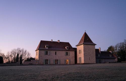 Savignac-les-Eglises Maison | Domaine Truffier du Grand Merlhiot