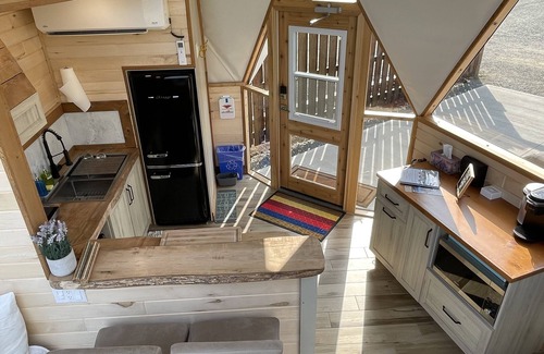 Listuguj Mi'gmaq First Nation Chalet De Ski | Dome Glamping 5 Bord de mer, HotTub AC, BBQ, Cuisine, Patio