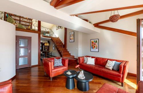 City Centre Appartement | Dome View Apartment by the Main Square - by Upstairs
