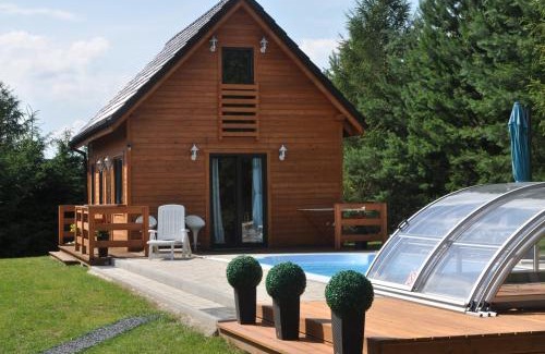 Karwie Maison | Domek Bagienice z basenem