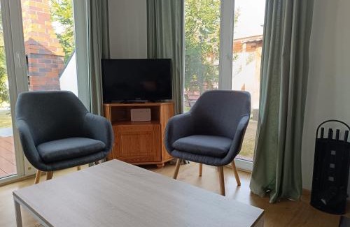 Lagow Appartement | Domek letniskowy z plażą i pomostem