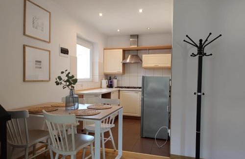 Lagow Appartement | Domek letniskowy z plażą i pomostem