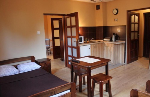 Naleczow Hôtel | Domek Na Prowincji