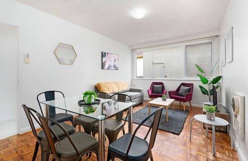 St. Kilda East Appartement | Domi Rentals - The Cozy Balaclava