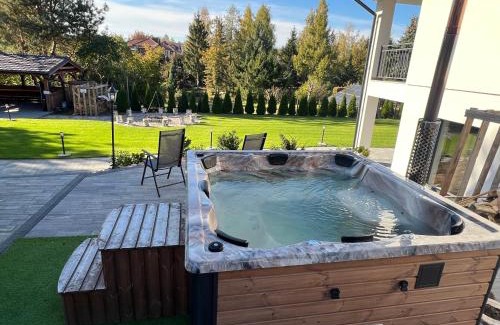 Lidzbark Welski Appartement | Domki i Apartamenty Wypoczynkowe z jacuzzi Lidzbark