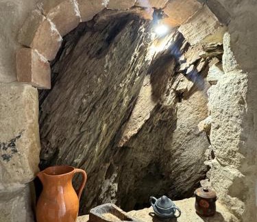 Gonnesa Maison | Domu 'e ajiajius