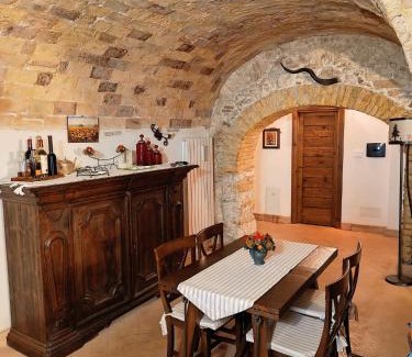 Rocca Pia Maison | Domus Pia
