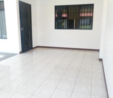 Alajuela Appartement | Don Carlos Place LOWER UNIT