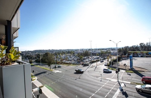 Doncaster East Appartement | Specious 2beds Apt Doncaster east Wifi and carpark