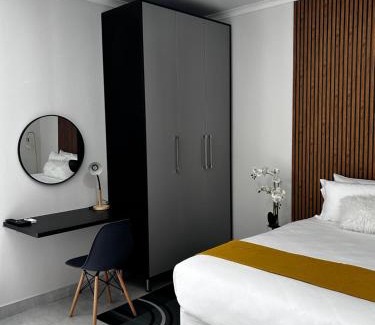 Rustenburg Maison | DonDave Guesthouse