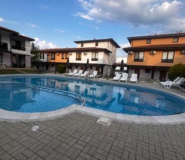 Osenovo Appartement | Donevi Studios