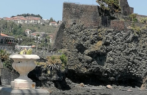 Archi Appartement | Donna Agata House Catania apartment for families or groups 2 steps from the sea