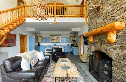 Ancram Maison | Doodletown Cabin: Pond—Outdoor Dining—Games Barn!