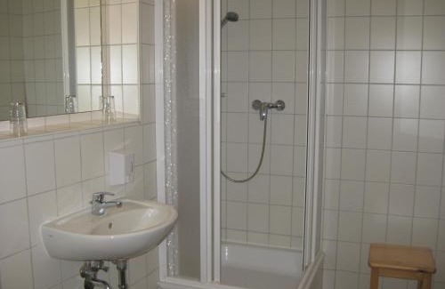 Bad Sulze Appartement | Doppelzimmer 18 Gästehaus Mühlenstein
