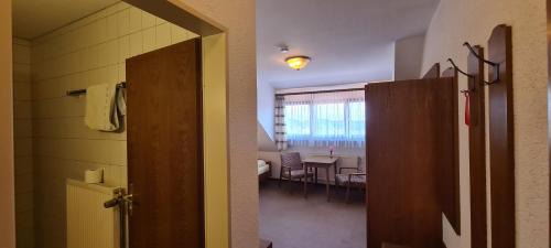 Herrischried Maison | Doppelzimmer Bergblick mit 2 Einzelbetten - Pension Hauber