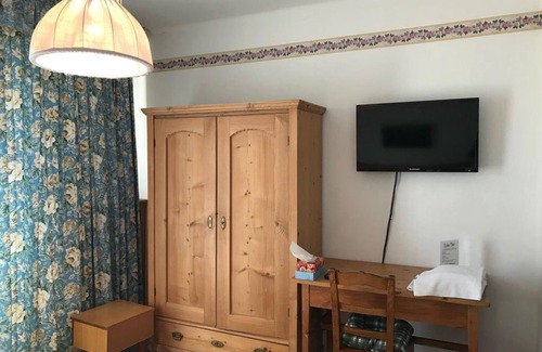 Illmitz Lit Et Petit-Déjeuner | Doppelzimmer, Dusche, WC, Economy - Weinidylle Opitz