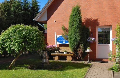 Neuharlingersiel Maison | Doppelzimmer Groß mit Terrasse - Hotel Garni Haus Am Meer
