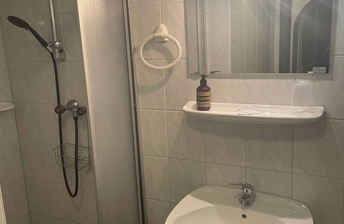 Stall Lit Et Petit-Déjeuner | Doppelzimmer Kreuzeck mit Frühstück