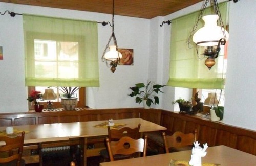 Seebach Appartement | Doppelzimmer mit Dusche und WC