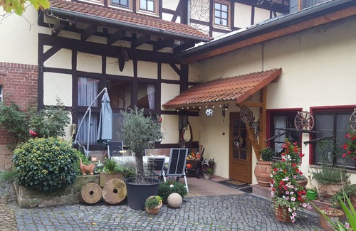 Oberaula Appartement | Doppelzimmer Nr. 1 mit Etagendusche / WC