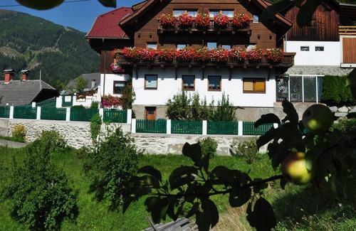 Bach Cottage | Doppelzimmer Ohne Balkon - Landhaus Hinteregger