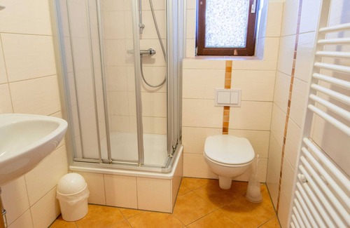 Prohn Appartement | Doppelzimmer - Pension Zur Kurve