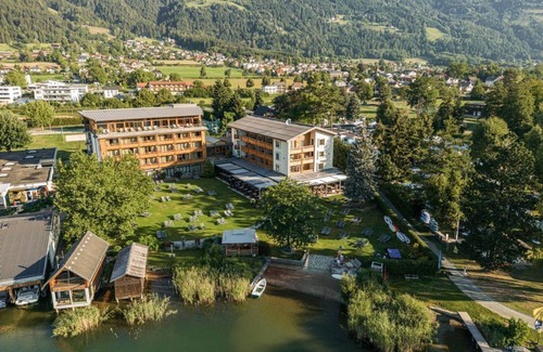 Bodensdorf Appartement | Doppelzimmer Seeseite de Luxe - Hotel Seerose