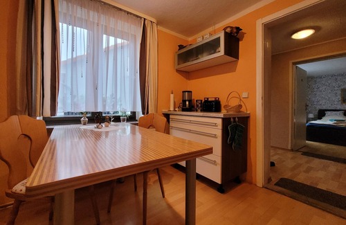 Franken Siedlung Appartement | Doppelzimmer - Zimmervermietung Lange