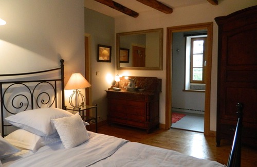 Bilhac Autre | Ferme Dordogne, piscine privée chauffée, jardin, Wi-Fi, 8 personnes et plus