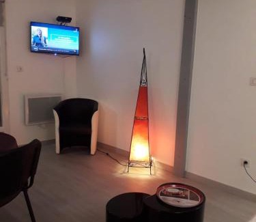 Montauban Appartement | DORMIR A MONTAUBAN Logements Carreyrat Calme et Verdoyant