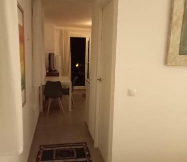 Dos Hermanas Appartement | Dormir entre limones, Casa de invitados en vivienda familiar