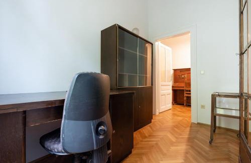 Penzing Appartement | Dornröschenschlaf am Stadtrand mit Anbindung ans Zentrum - 30 Minuten