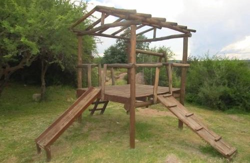 Capilla del Monte Cabine | DOS AGUAS