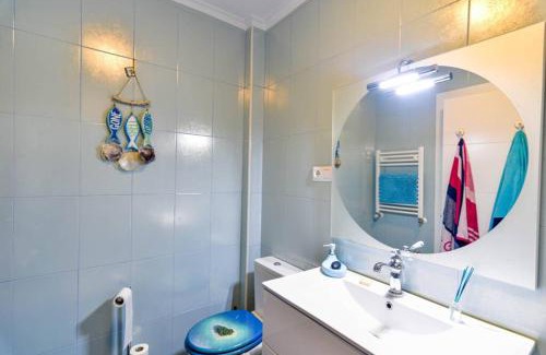 Suances Appartement | Dos habitaciones Coqueto y cómodo apartamento con piscina y padel