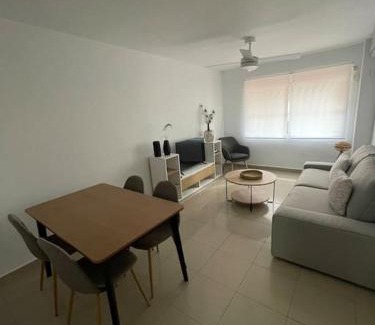 Dos Hermanas Maison | Dos hermanas - Feel at home