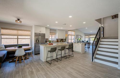 Neely Farms Maison | Dos Palmas Gilbert Poolside Retreat