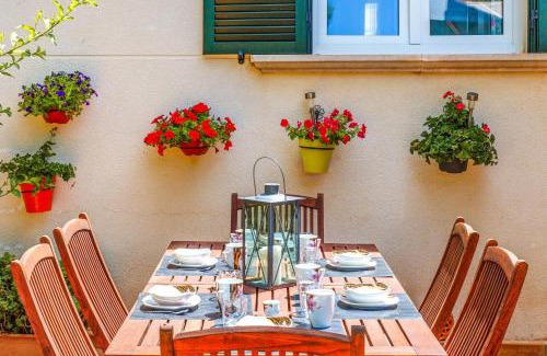 Badia Blava Maison | Dosmadres7